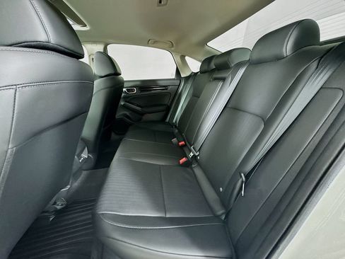 Used 2024 Honda Civic Touring image 29