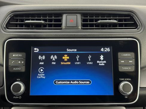 Used 2025 Nissan Leaf S image 22