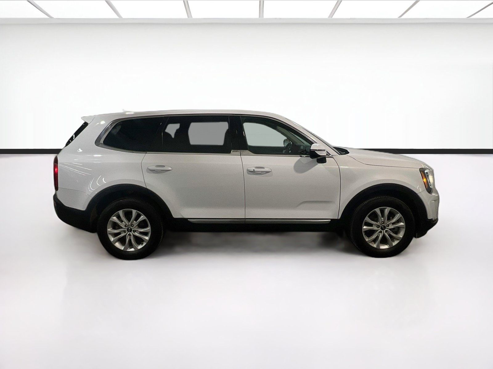 Used 2021 Kia Telluride LX FWD image 24