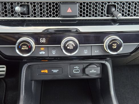 Used 2024 Honda Civic Sport image 26