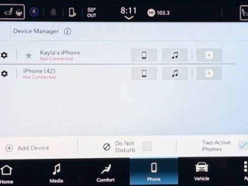 Used 2023 Chrysler Pacifica Touring-L FWD image 23
