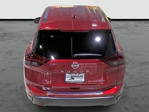 Used 2026 Nissan Rogue SV w/ Cold Weather Package AWD/4WD image 3