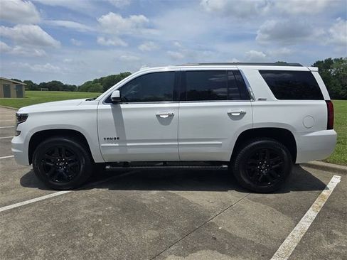 Used 2018 Chevrolet Tahoe LT AWD/4WD image 3