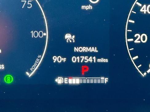 Certified 2024 Honda CR-V Sport image 32