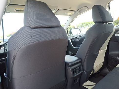Used 2025 Toyota RAV4 LE FWD image 21