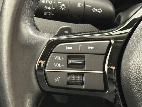 Used 2025 Honda Pilot Elite image 32