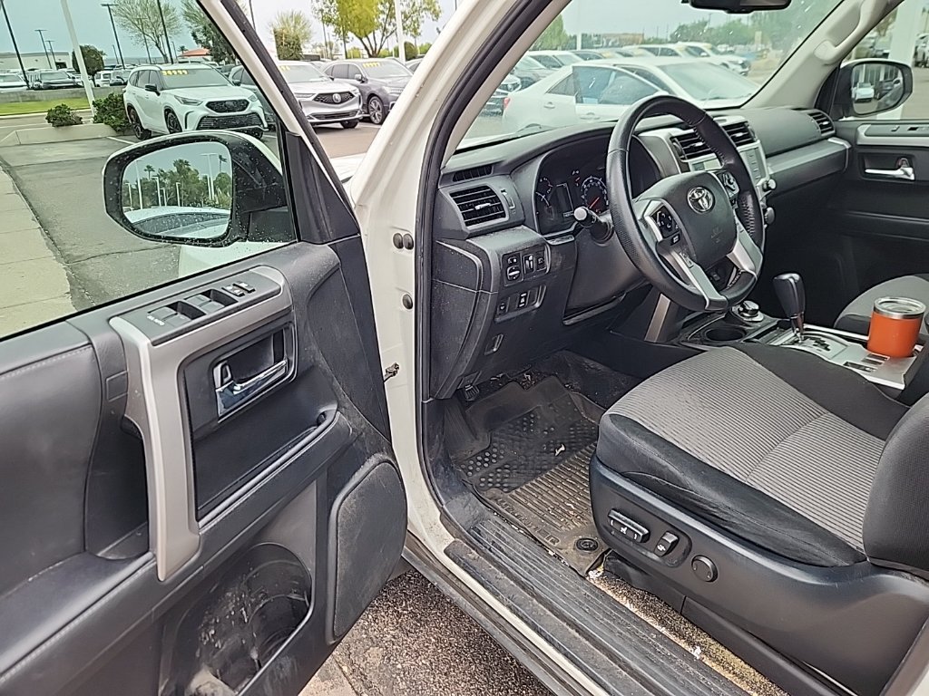 Used 2021 Toyota 4Runner SR5 AWD/4WD image 7