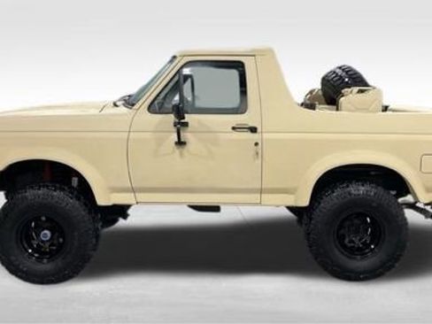 Used 1989 Ford Bronco Custom image 6