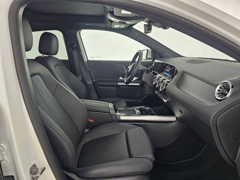 Used 2026 Mercedes-Benz GLA 250 image 10