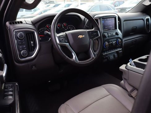 Used 2019 Chevrolet Silverado 1500 LTZ image 15
