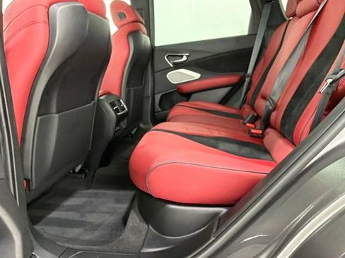 Certified 2024 Acura RDX w/ Advance Package AWD/4WD image 17