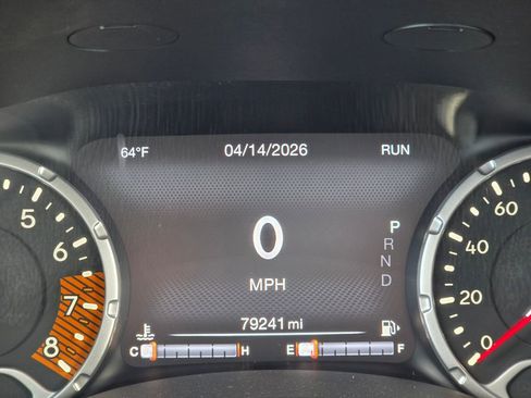Used 2020 Jeep Renegade Trailhawk w/ Popular Equipment Group AWD/4WD image 18