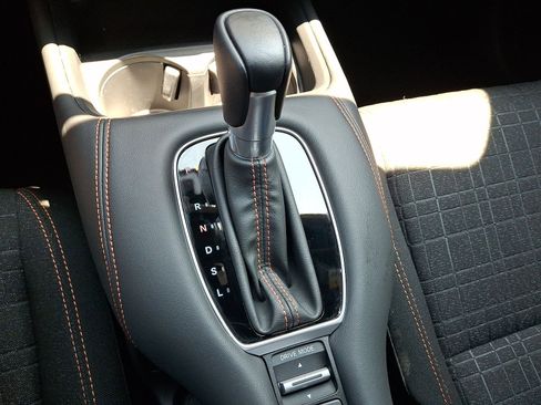 Used 2024 Honda HR-V Sport image 12