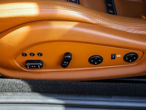 Used 2010 Ferrari California image 38