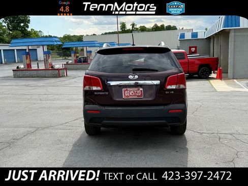 Used 2011 Kia Sorento EX w/ Premium Pkg AWD/4WD image 6