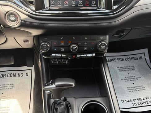 Used 2021 Dodge Durango SXT AWD/4WD image 10