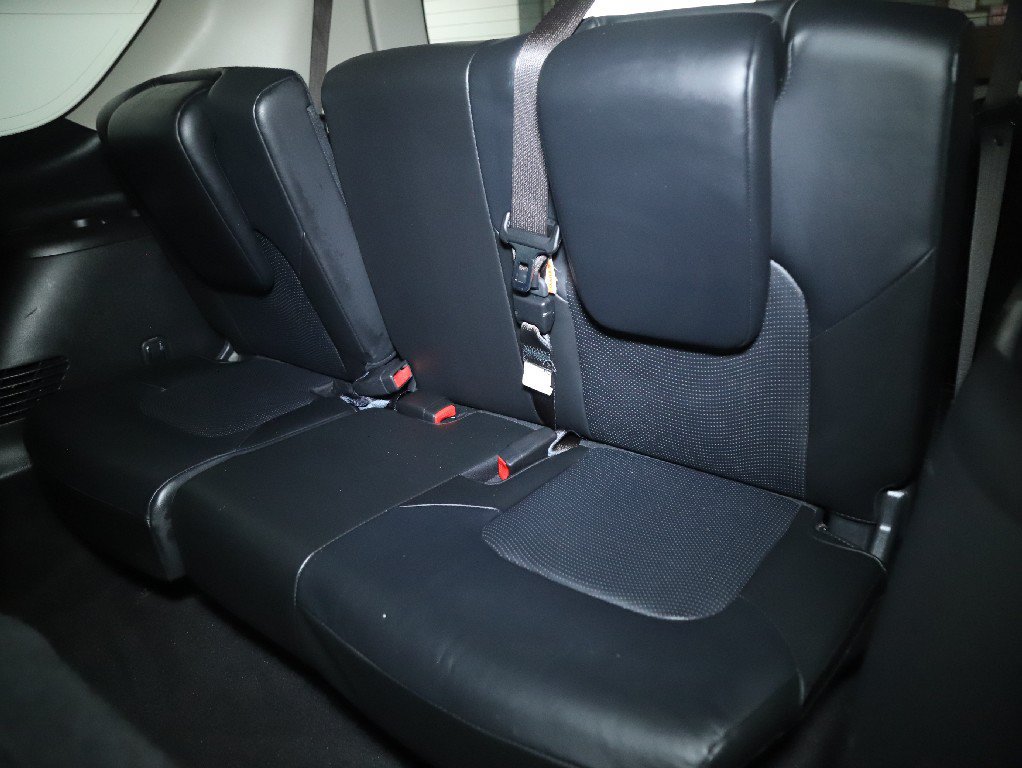 Used 2019 Nissan Armada Platinum w/ Cargo Package AWD/4WD image 15
