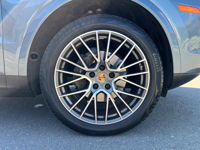 Used 2020 Porsche Cayenne AWD/4WD image 4