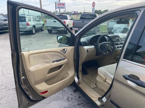 Used 2008 Honda Odyssey LX image 12