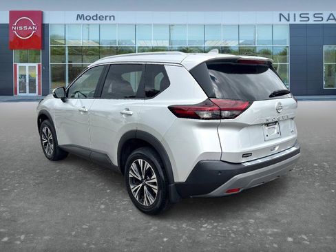 Certified 2023 Nissan Rogue SV w/ SV Premium B Package FWD image 7