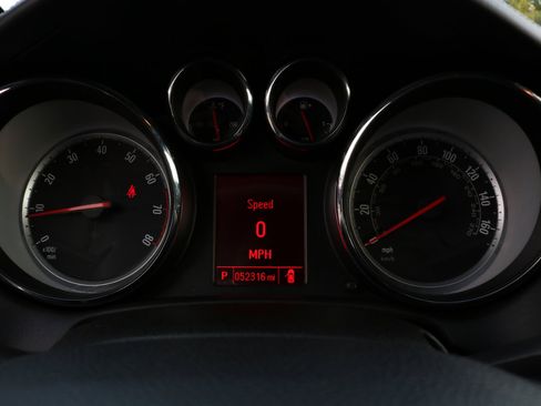 Used 2016 Buick Cascada Premium image 38