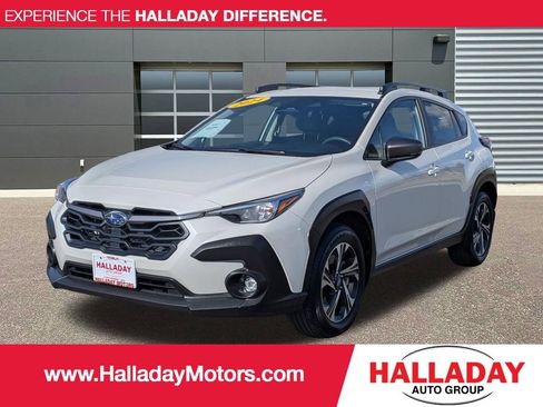 Used 2024 Subaru Crosstrek 2.0i Premium image 1