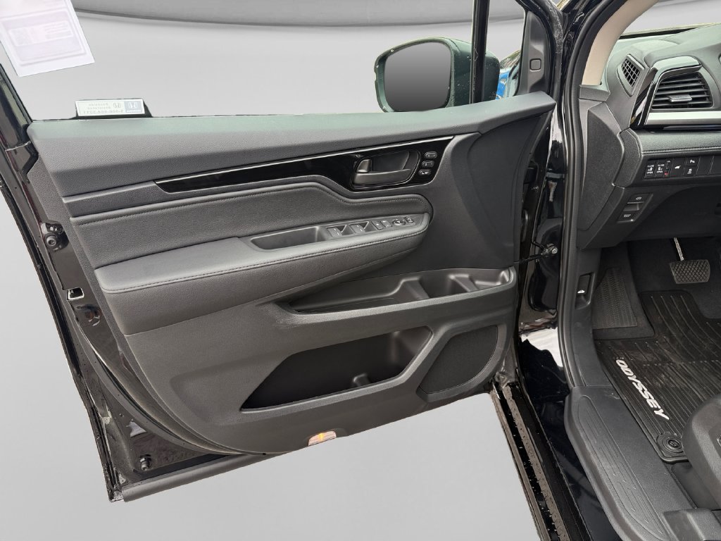 New 2027 Honda Odyssey Touring image 14