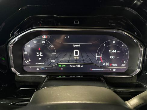 Used 2024 GMC Sierra 1500 SLE image 12