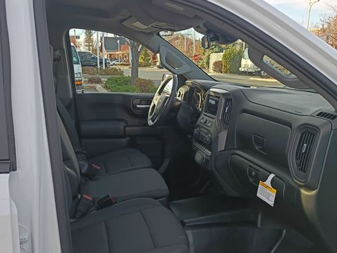 New 2026 Chevrolet Silverado 1500 W/T image 21