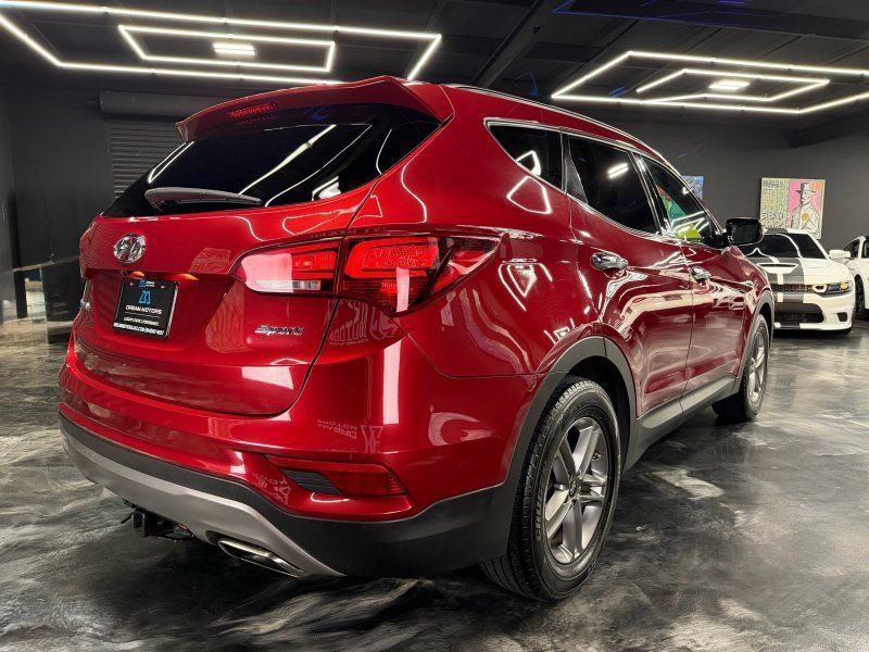 Used 2017 Hyundai Santa Fe Sport FWD image 5