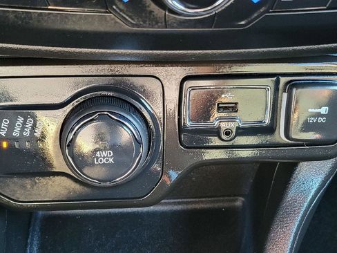 Used 2022 Jeep Renegade Altitude w/ Convenience Group image 18