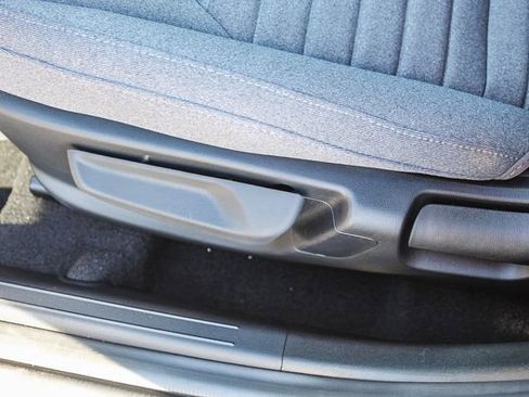 New 2025 Kia K4 EX image 23