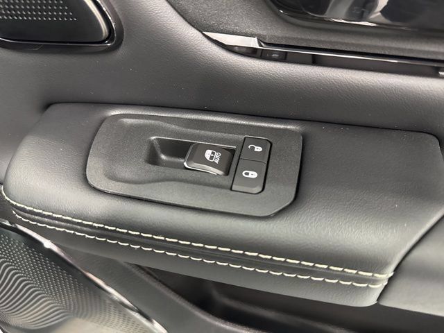 New 2026 RAM 1500 Limited AWD/4WD image 30