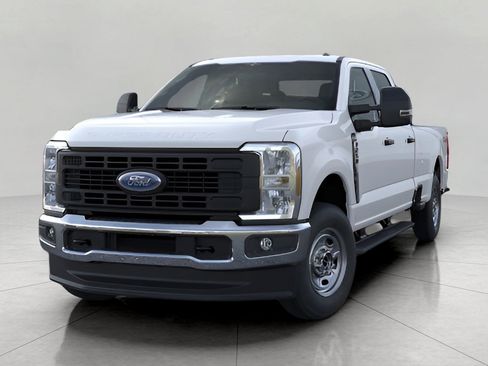 New 2026 Ford F250 XL image 2