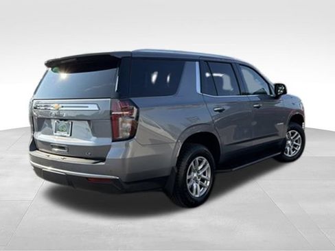 Certified 2022 Chevrolet Tahoe LT w/ Luxury Package AWD/4WD image 5