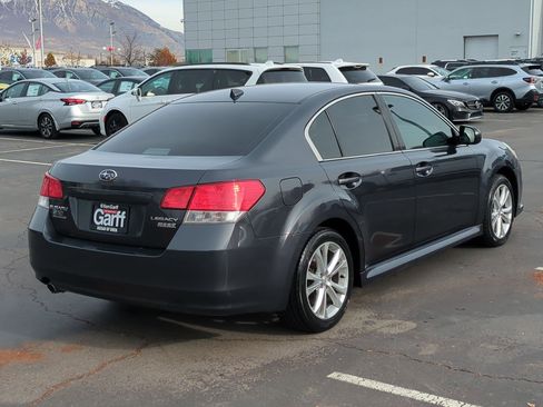 Used 2013 Subaru Legacy 2.5i Limited image 3
