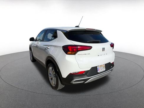 Used 2025 Buick Encore GX Preferred FWD image 11