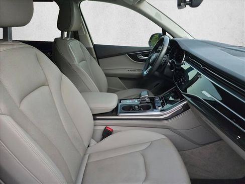Used 2021 Audi Q7 3.0T Prestige w/ Prestige Package AWD/4WD image 23