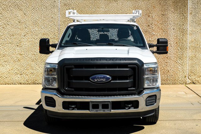 Used 2016 Ford F250 XL w/ Power Equipment Group RWD image 6