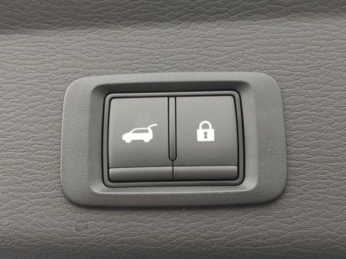 New 2026 Mitsubishi Outlander AWD image 13