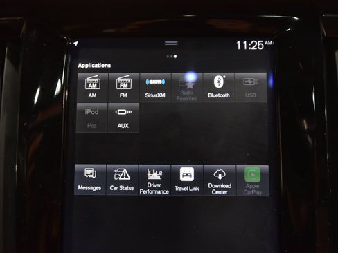 Used 2017 Volvo S90 T6 Momentum w/ Vision Package image 27