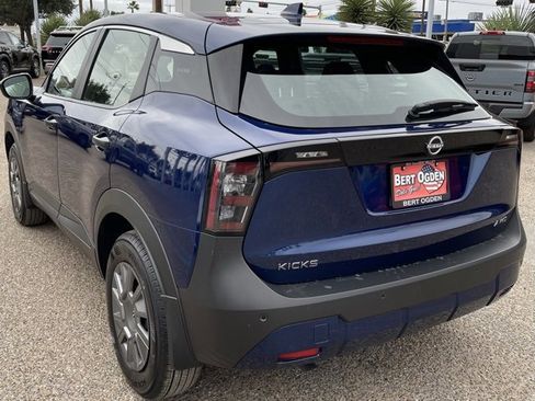 Certified 2025 Nissan Kicks S image 4