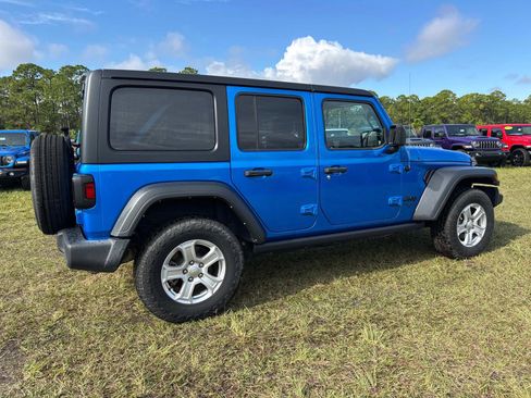 Certified 2021 Jeep Wrangler Unlimited Sport image 3