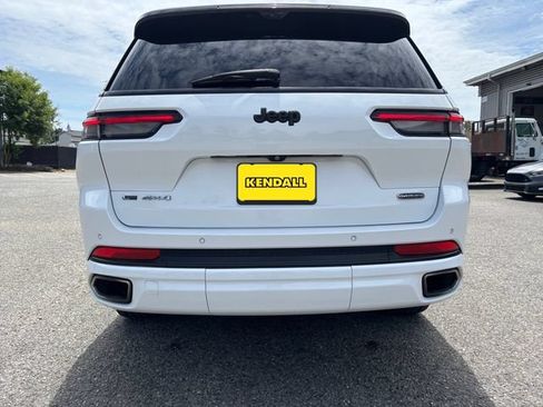 Used 2022 Jeep Grand Cherokee L Overland w/ Advanced Protech Group III AWD/4WD image 30