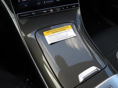 Used 2025 Mercedes-Benz C 300 4MATIC Sedan image 18