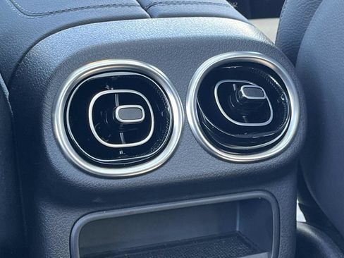 Certified 2025 Mercedes-Benz GLC 300 4MATIC image 14