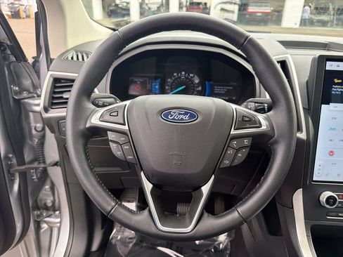 Used 2023 Ford Edge SEL w/ Convenience Package AWD/4WD image 21