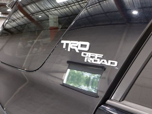 Used 2024 Toyota 4Runner TRD Off-Road image 41