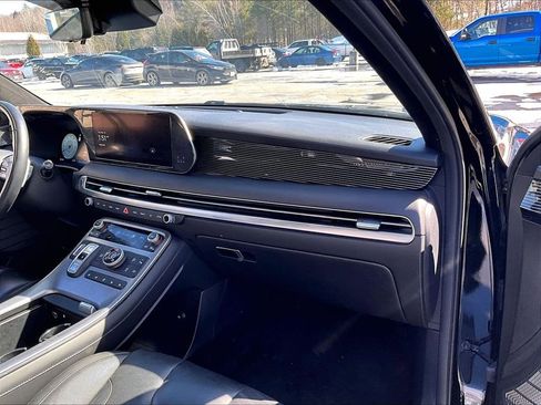 Used 2024 Hyundai Palisade Calligraphy image 13