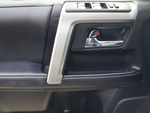 Used 2023 Toyota 4Runner SR5 Premium image 29